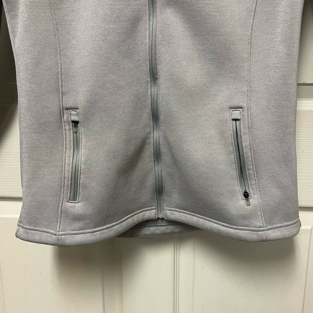 Under Armour Women’s Light Gray Full-Zip Jacket - Picture 3 of 16